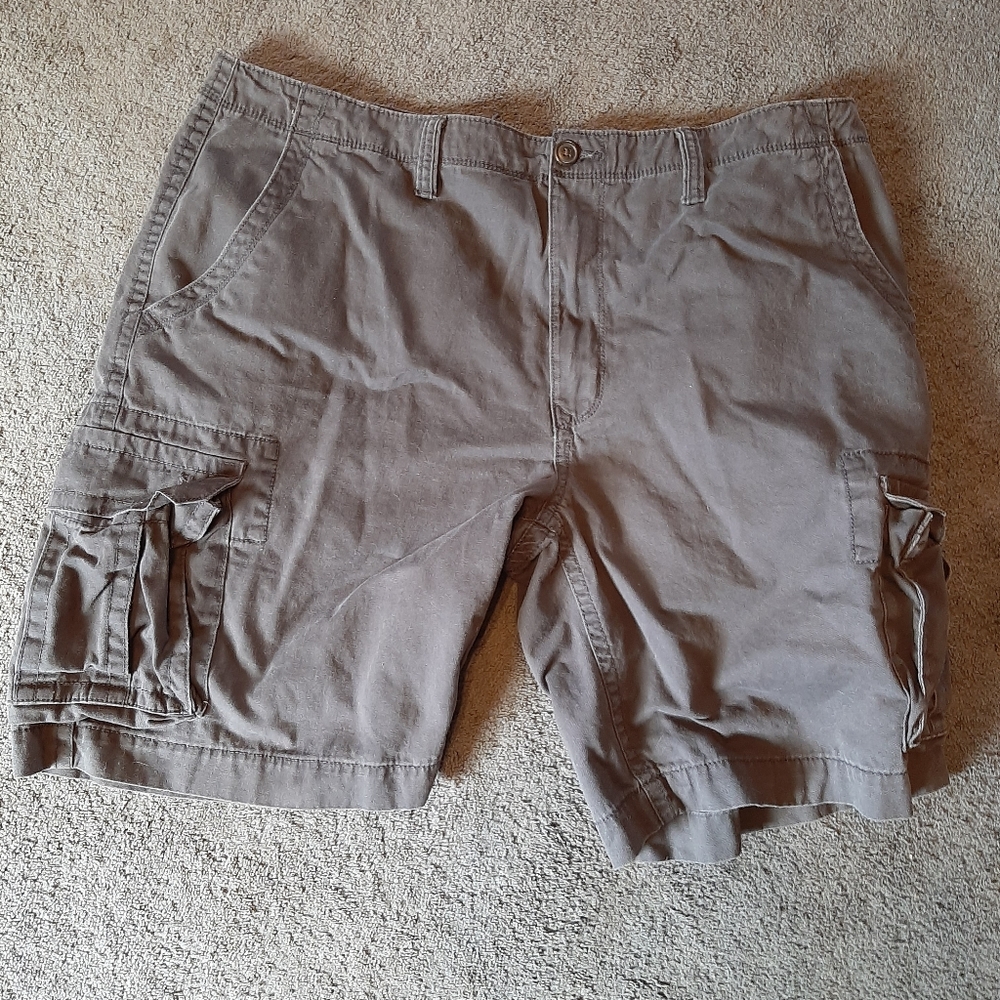 Mens cargo shorts